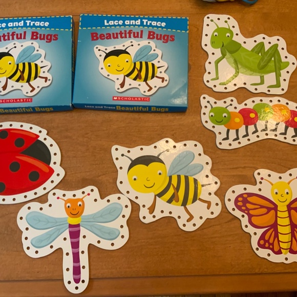 Scholastic Learning LACING CARDS ARTS & CRAFTS ACTIVITY KIT SET teacher/OT/Class - Picture 3 of 3